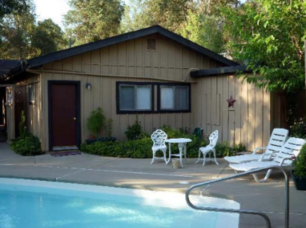 Yosemite Bed And Breakfast Mariposa Buitenkant foto